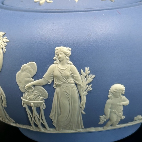 VTG Wedgwood England Blue Jasperware Collectible Greco Roman Motif Teapot, Lid - Picture 6 of 16
